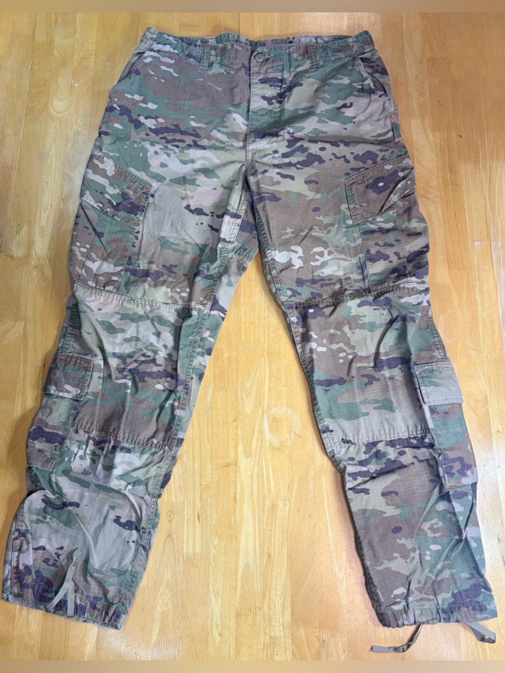 Army Combat Uniform Trouser Unisex Pants Camouflage Size Large Regular